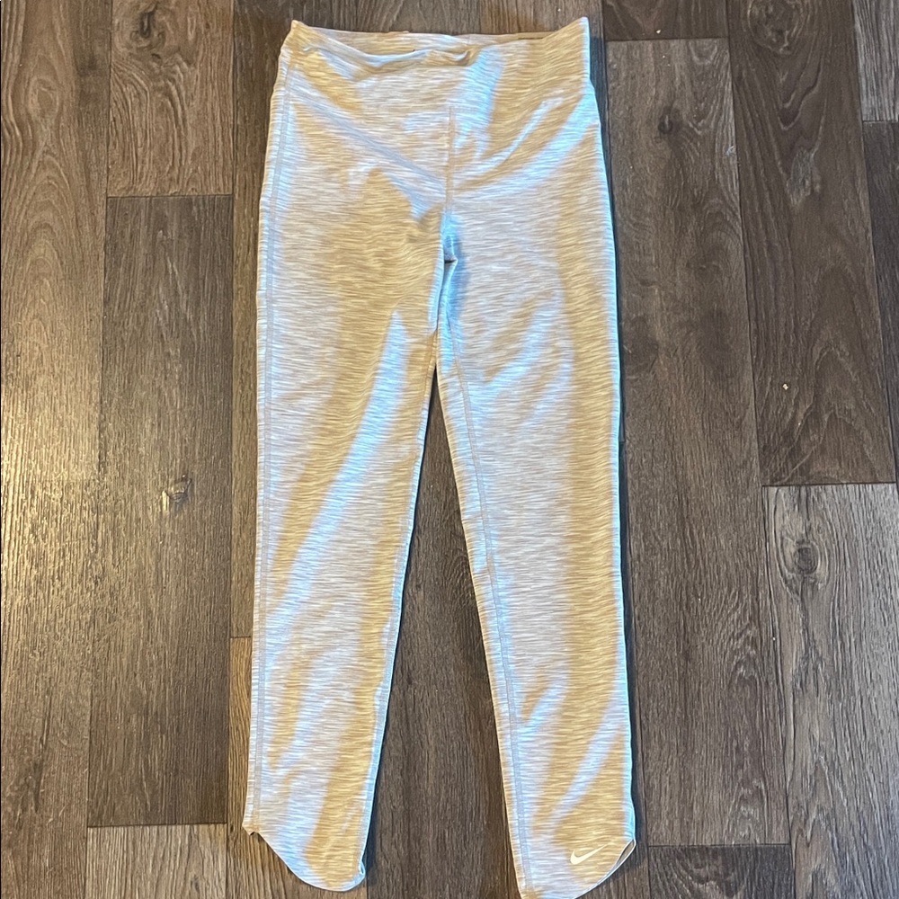 Nike Girls' Light Heather Gray Leggings
